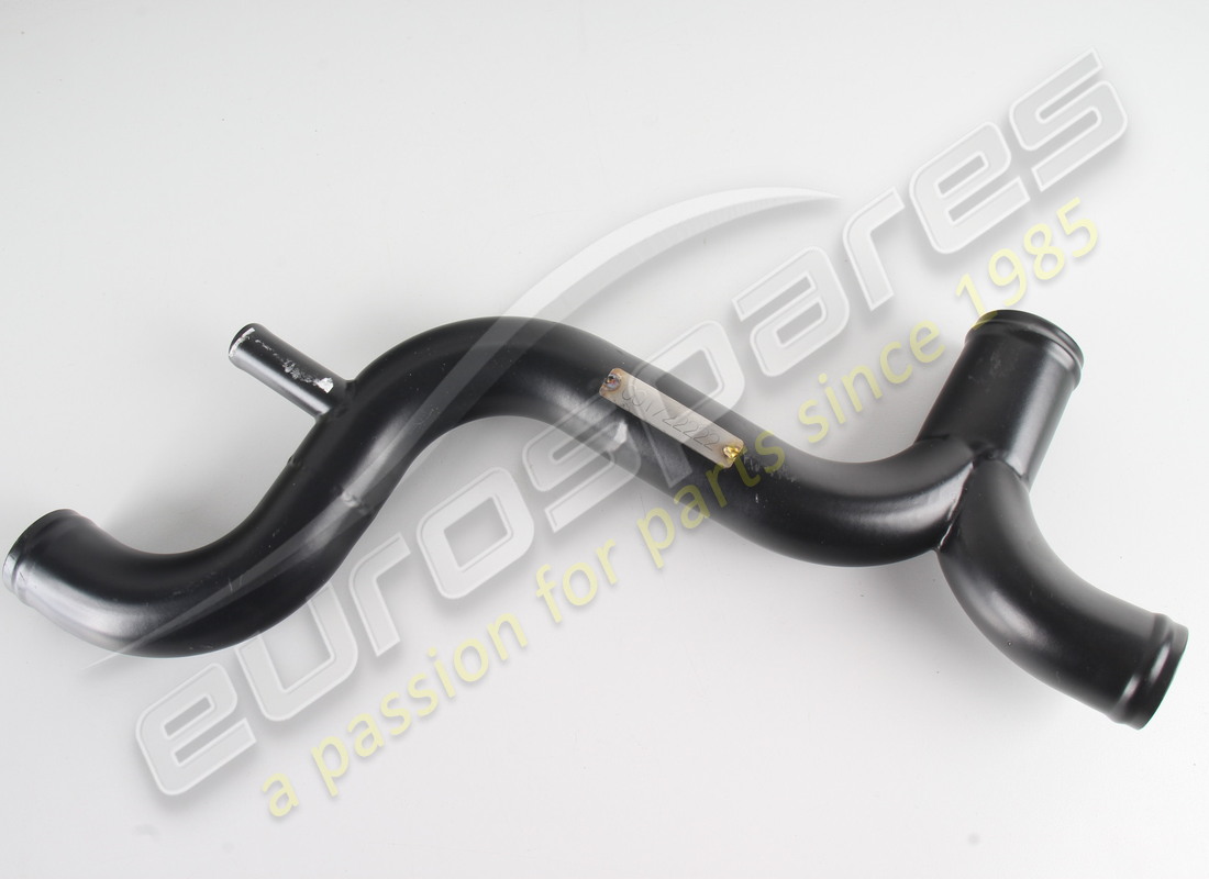 new lamborghini radiator coolant return pump t hree-way. part number 001722222 (1)