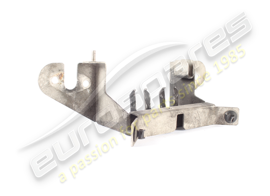 USED LAMBORGHINI BRACKET. PART NUMBER 07L905389 (4) used lamborghini bracket. part number 07l905389 (4)