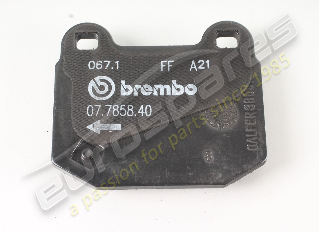 new maserati rear brake pads set. part number 673010320 (8)