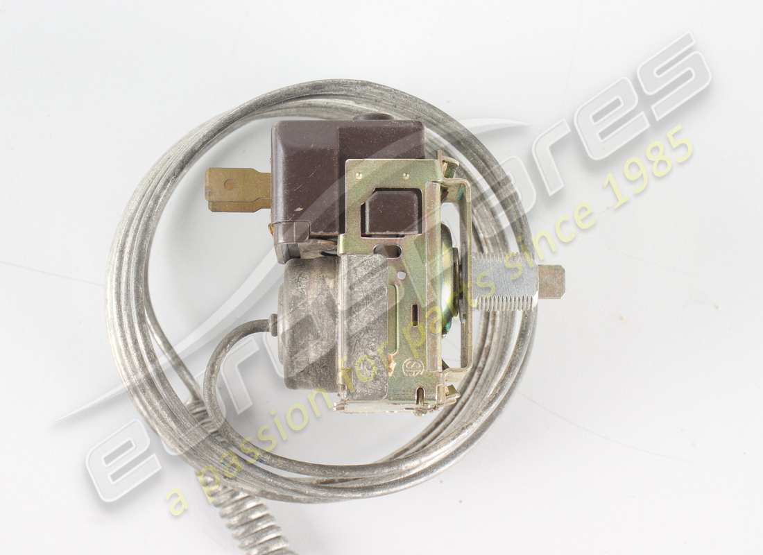 new ferrari thermostat switch. part number 61931100 (3)