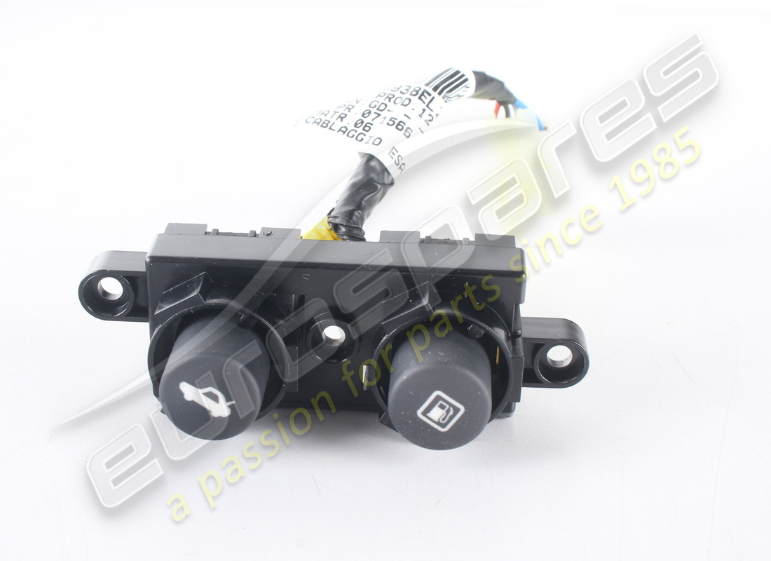 new ferrari luggage compartment lid and. part number 311279 (2)