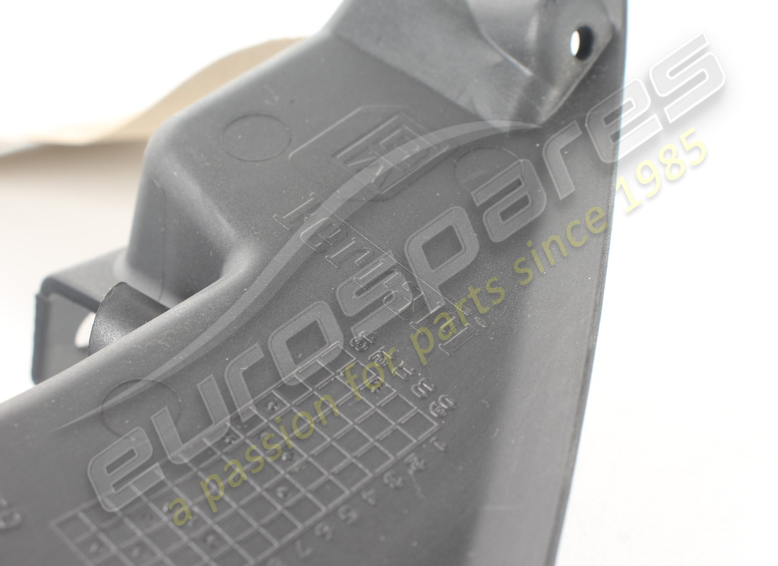 new ferrari lower central cover. part number 82986700 (3)