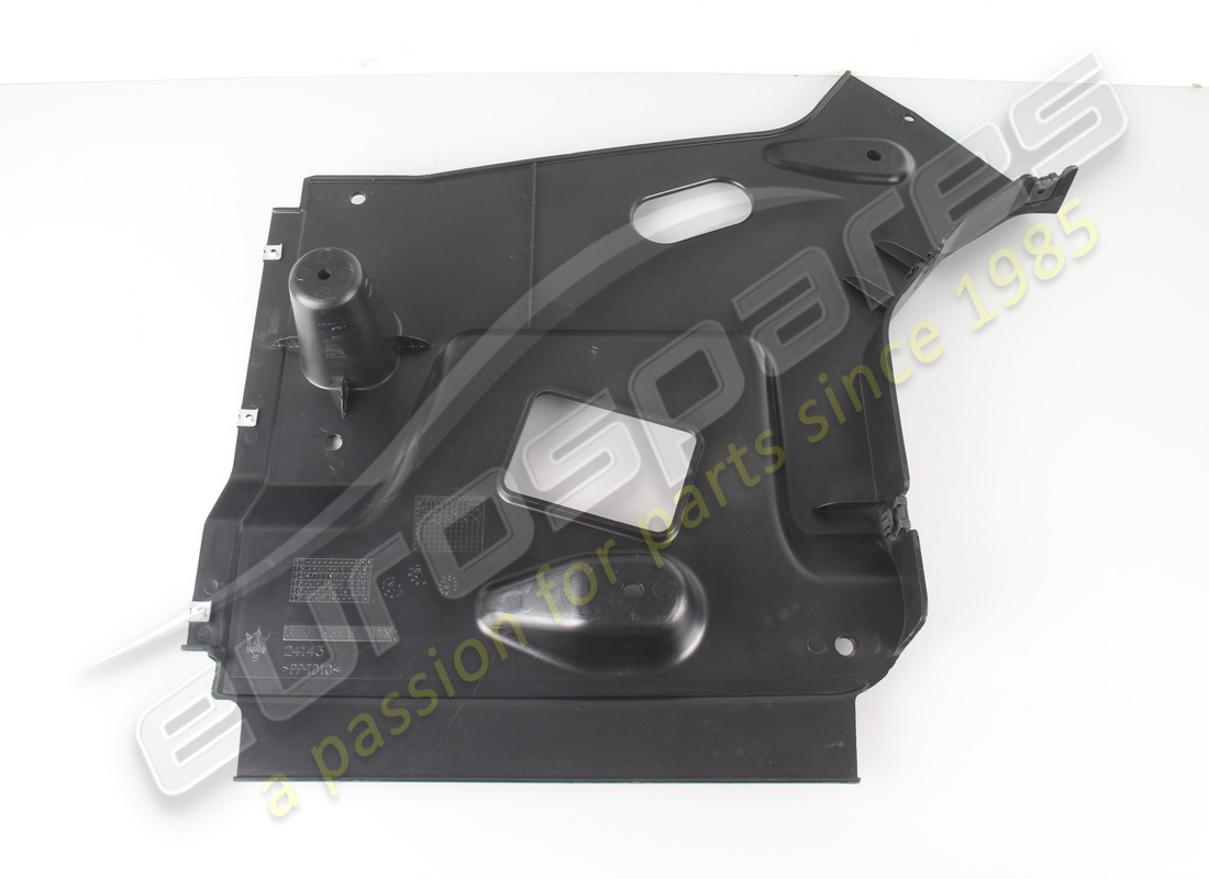 new maserati complete front rh aerodynamic shi. part number 670153481 (2)