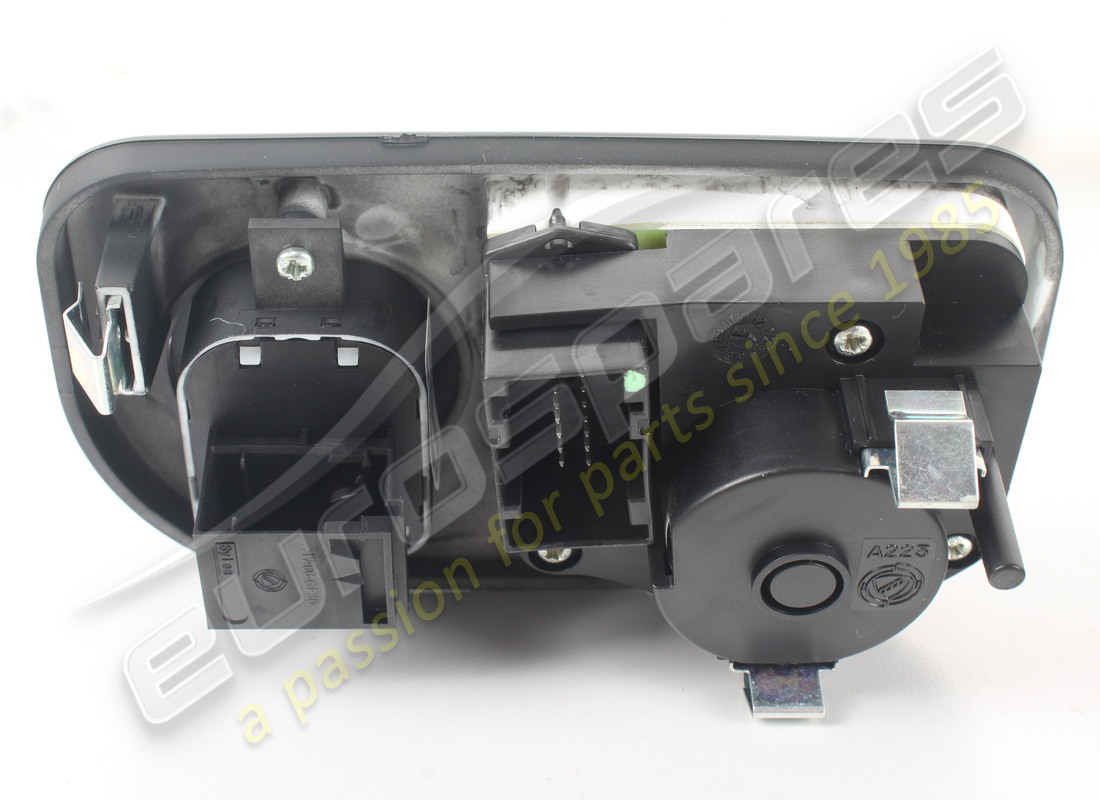 new ferrari plate for lights and rearvie. part number 227031 (2)