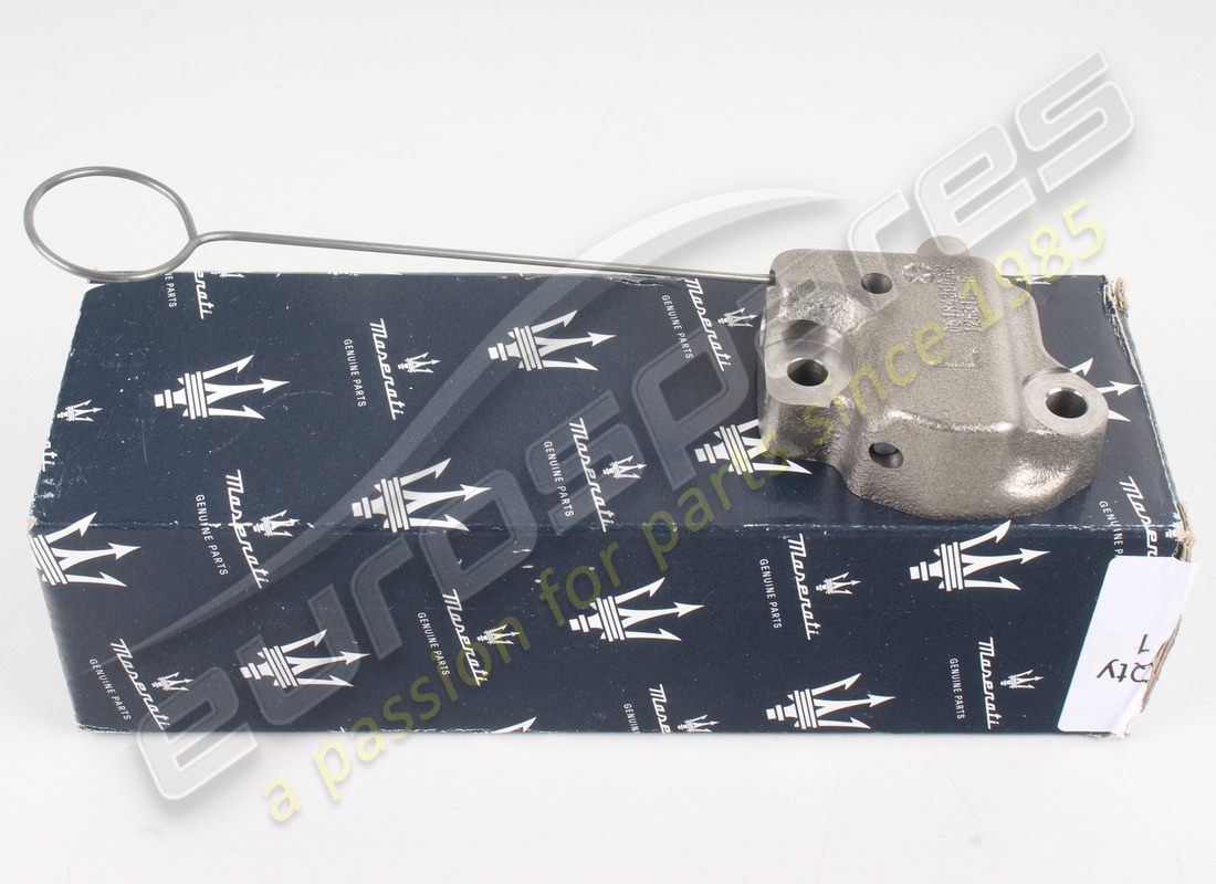 new maserati lh hydraulic chain-tensioner. part number 339038 (1)