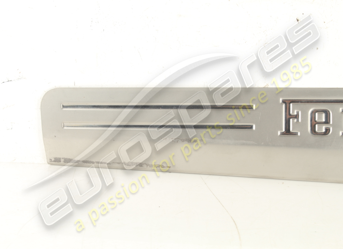used ferrari rh kickplate. part number 81361800 (3)
