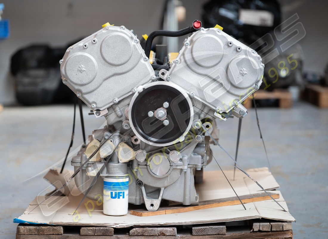 new lamborghini lp700 engine. part number 399900138 (3)