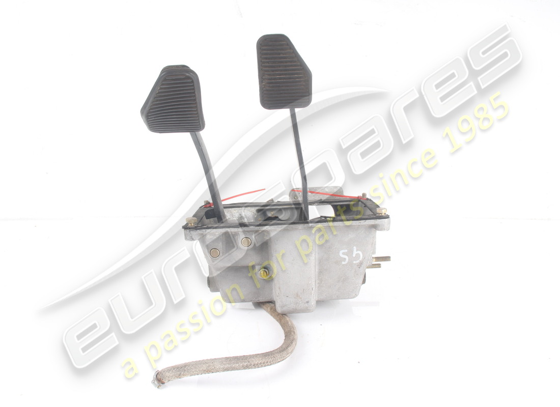 USED Ferrari PEDAL SUPPORT LHD . PART NUMBER 144761 (1)