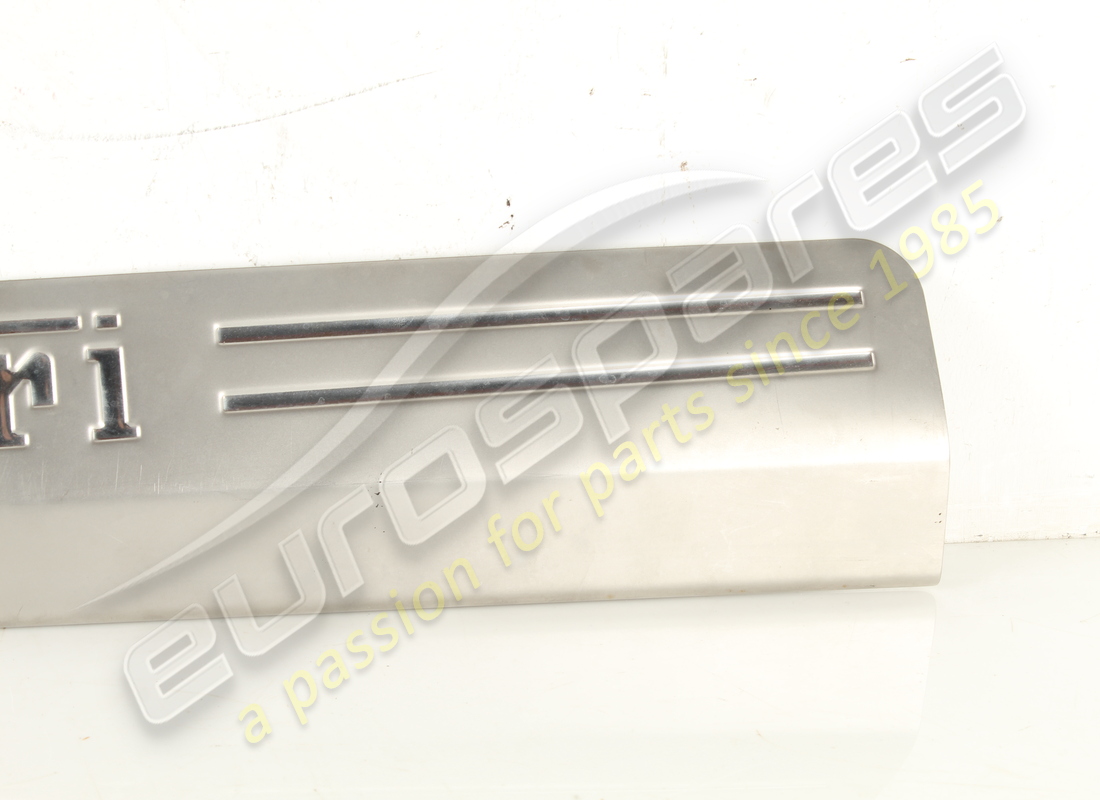 USED Ferrari RH KICKPLATE . PART NUMBER 81361800 (1)