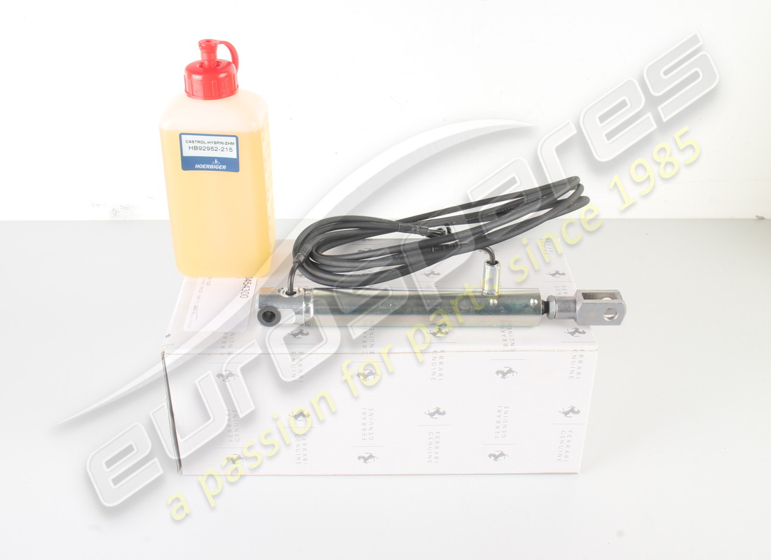 new ferrari rear guard rh cylinder. part number 66454300 (1)