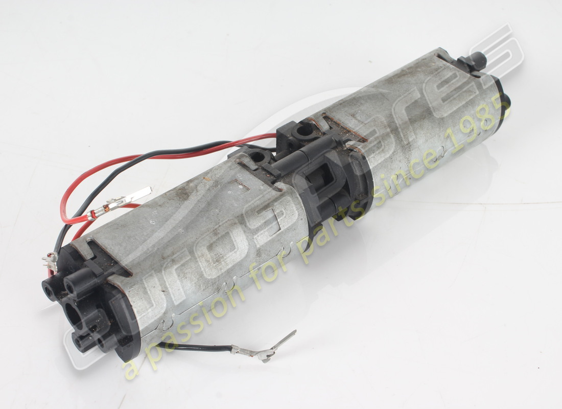 used ferrari guide motor. part number 65877100 (2)
