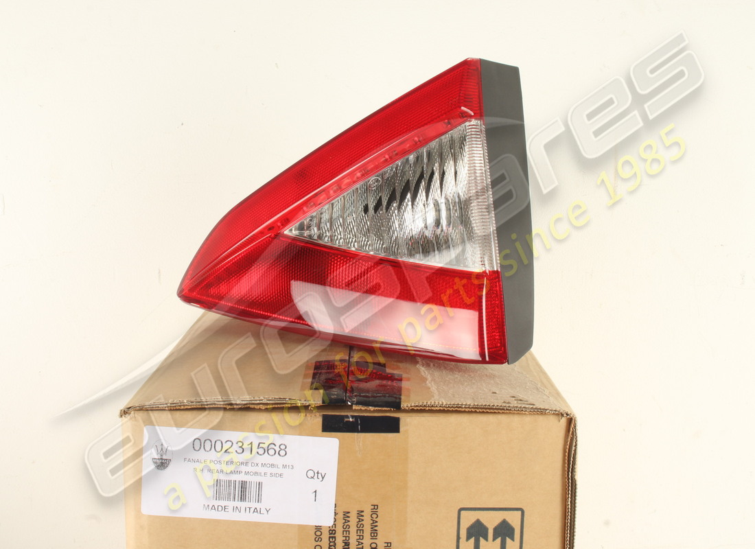 new maserati rh rear lamp mobile side. part number 231568 (5)
