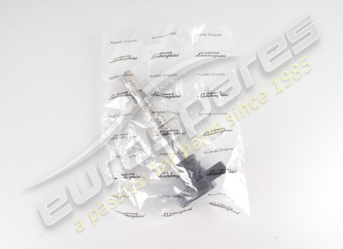 new lamborghini ignition coil. part number 06f905115b (2)