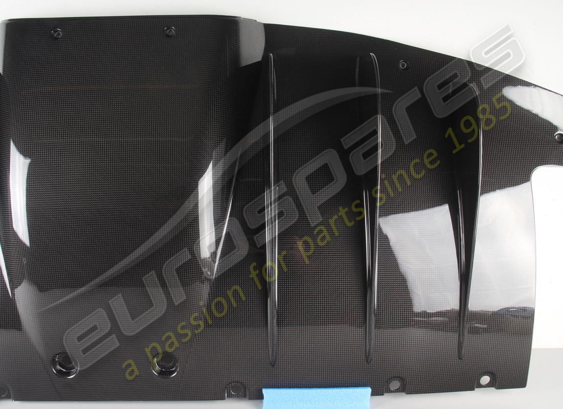 new ferrari complete rear diffuser. part number 83916800 (3)