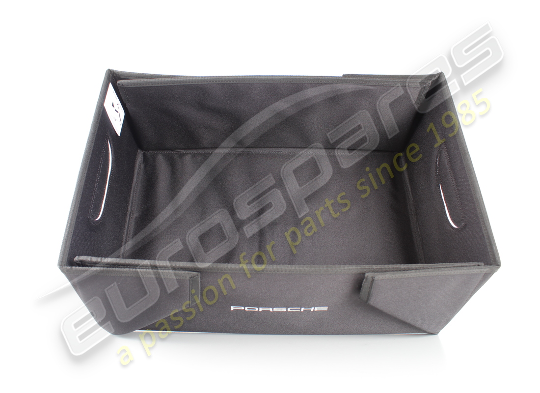 new porsche luggage compartment box. part number 95b044009 (3)