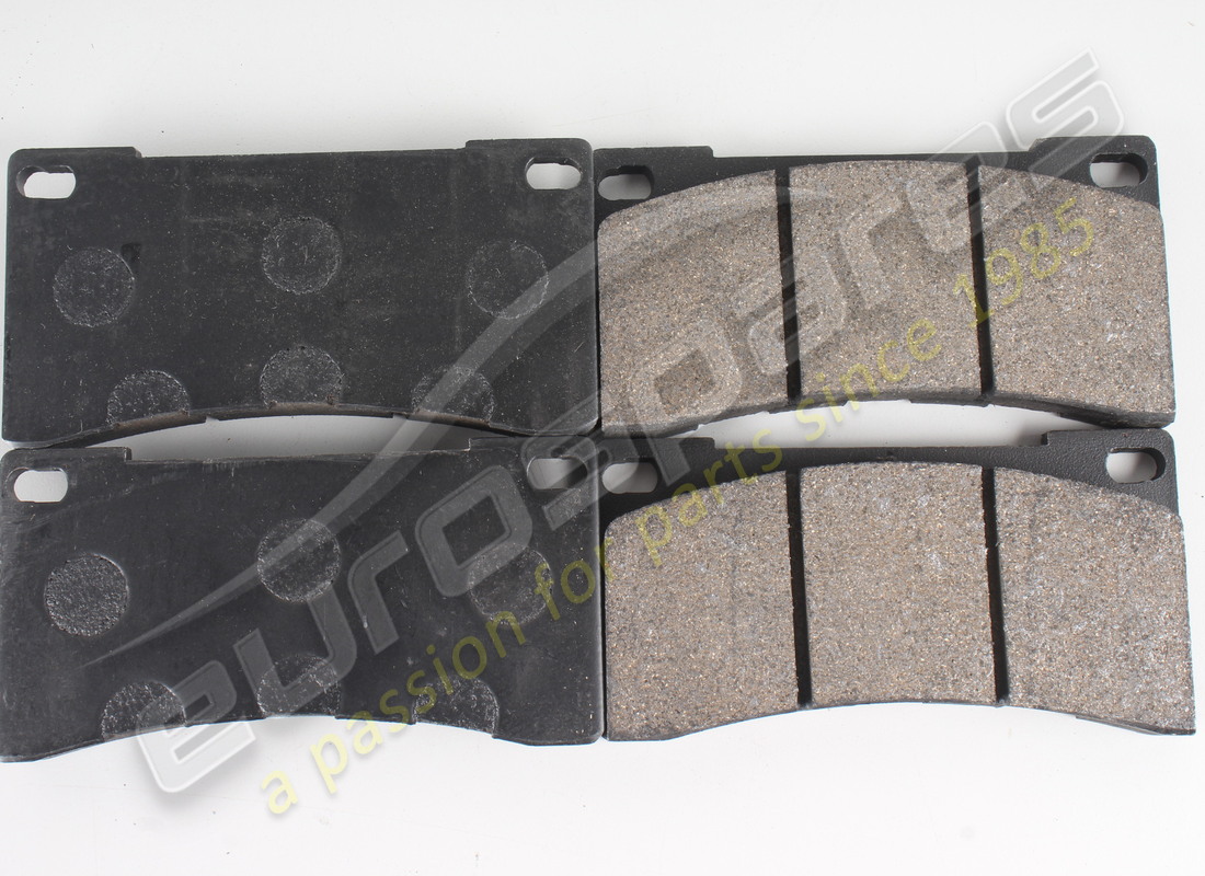 new lamborghini brake pads set. part number 003109928 (1)