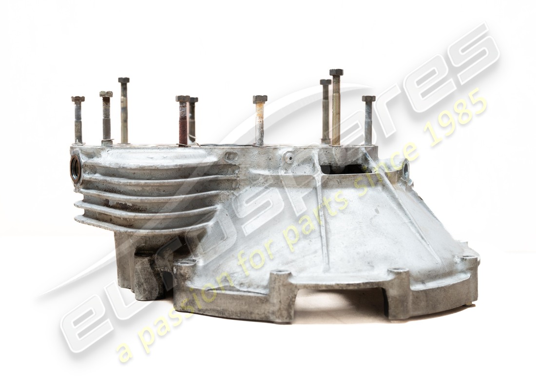 used ferrari clutch housing. part number 126082 (4)