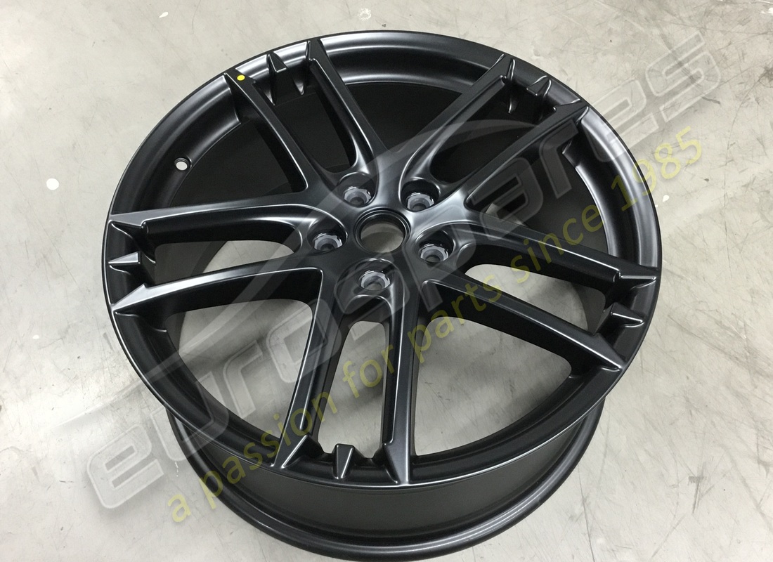 new maserati 20 wheel set (graphite). part number 980156077b (3)
