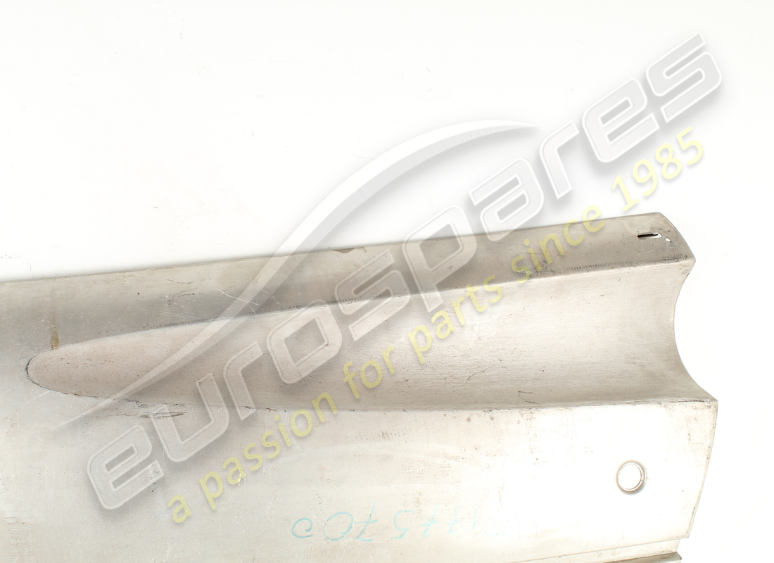 new ferrari lh door skin. part number 61775700 (2)