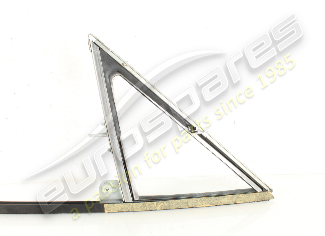 new (other) ferrari lh quarter light complete. part number 2533033108 (3)