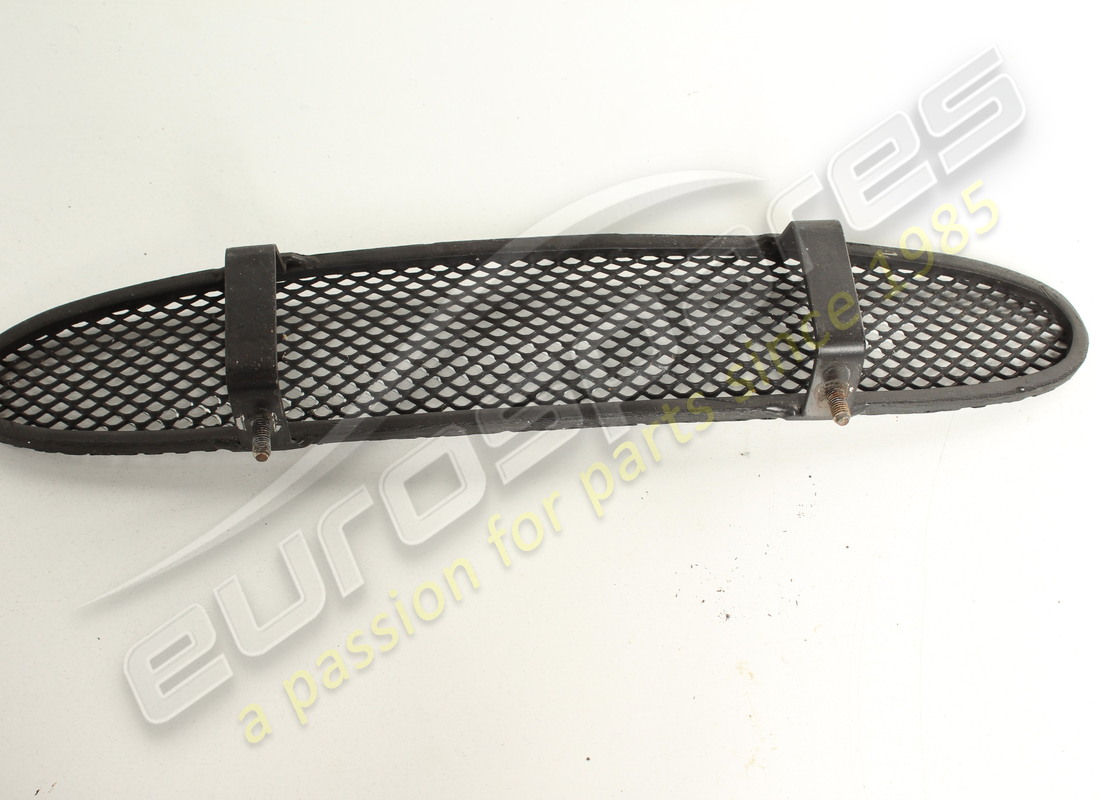 used ferrari air intake grille complete. part number 64657300 (2)