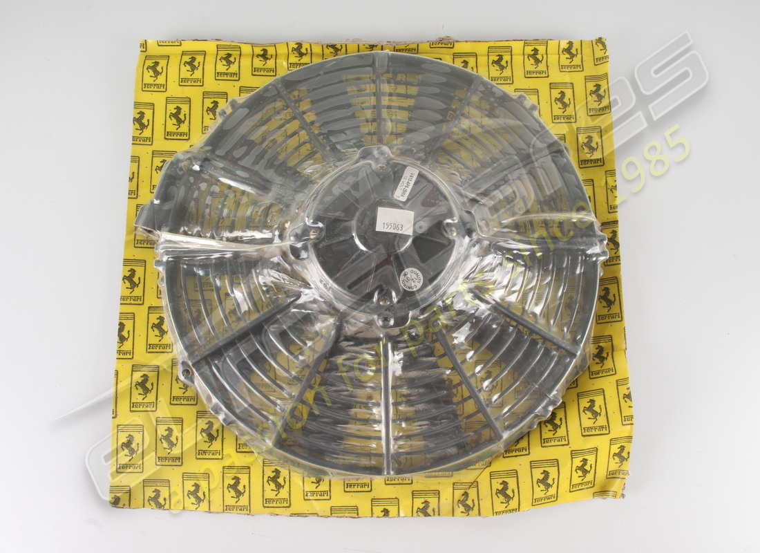 new ferrari electro fan set complete. part number 155063 (1)