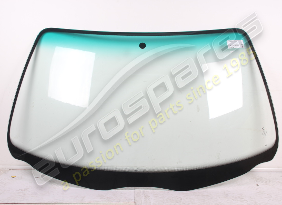 NEW Ferrari WINDSCREEN . PART NUMBER 64573300 (1)