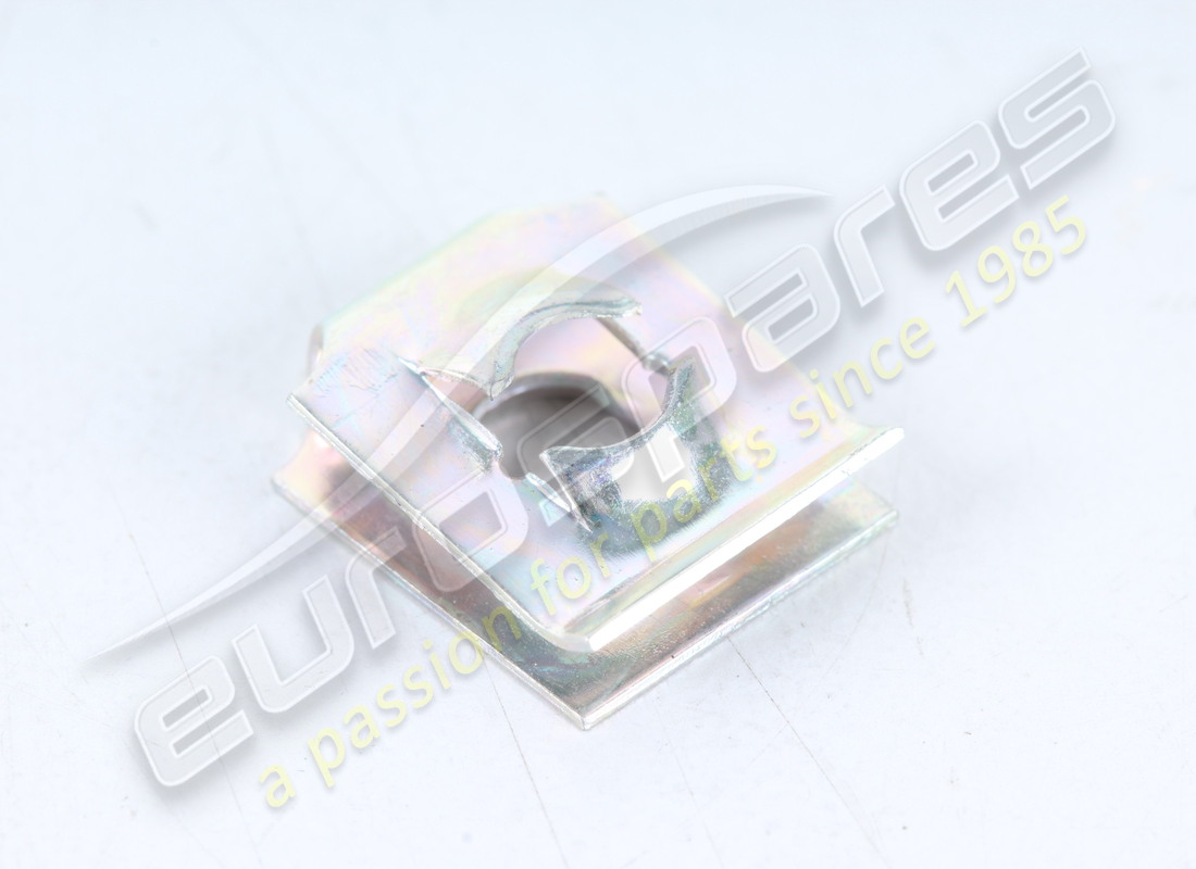 NEW FERRARI CLIP. PART NUMBER 14370871 (1) new ferrari clip. part number 14370871 (1)