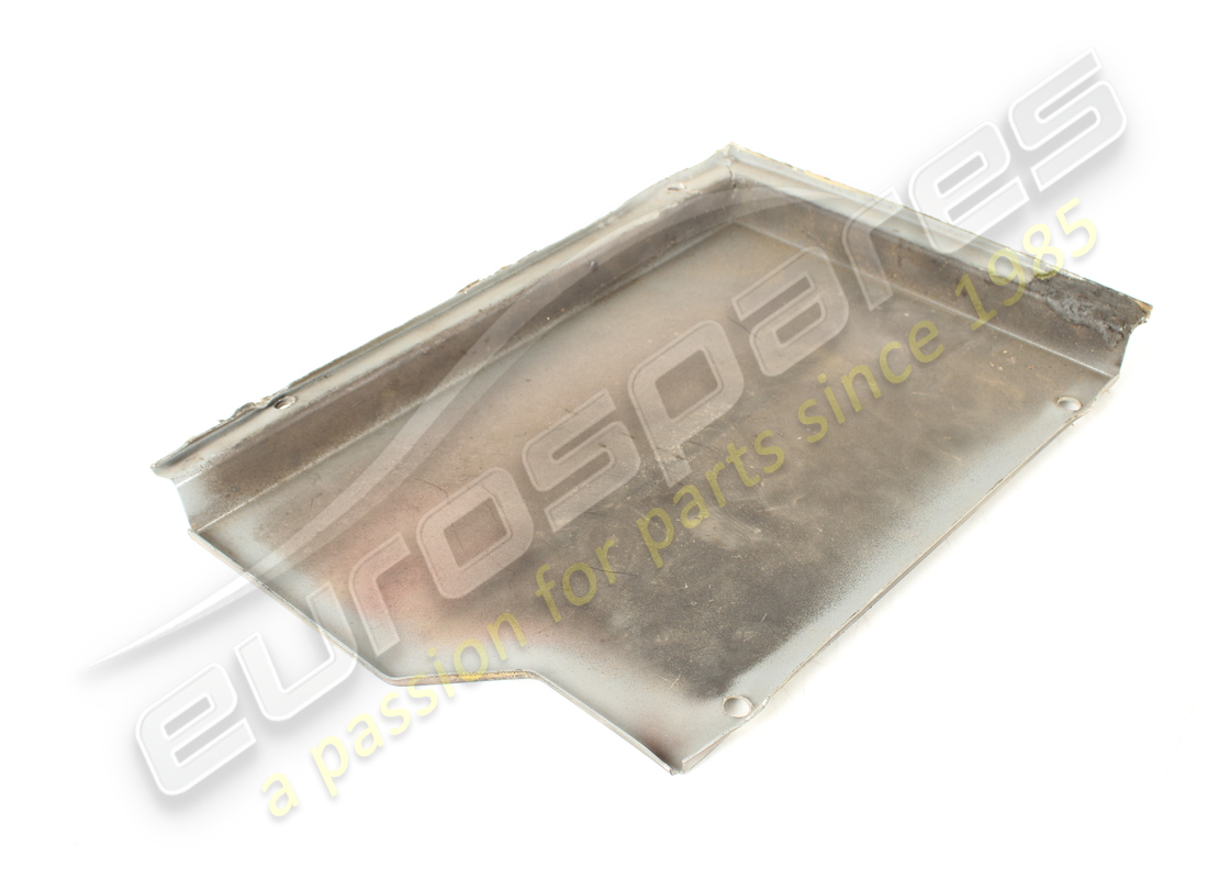 used ferrari shield. part number 61479900 (3)