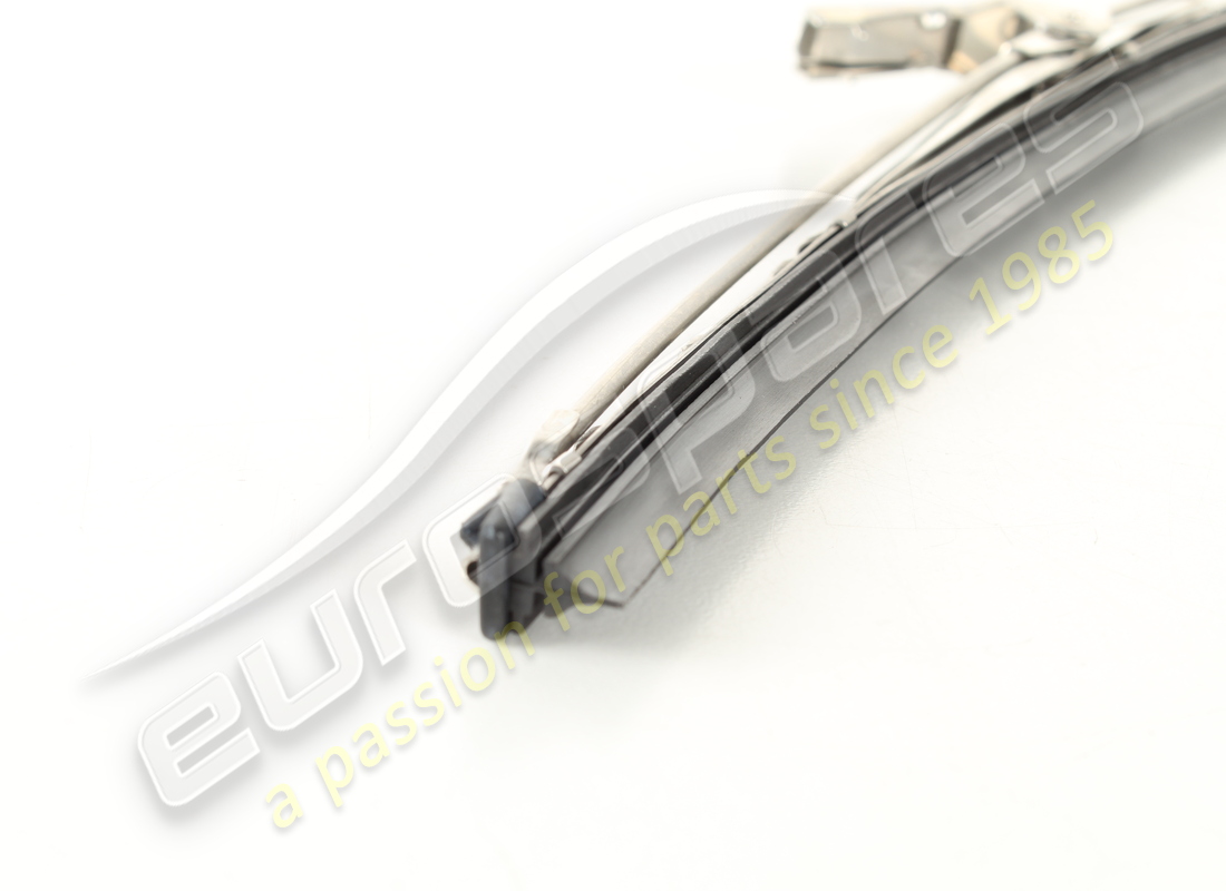 NEW FERRARI WIPER BLADE 14INCH. PART NUMBER 2518428100 (4) new ferrari wiper blade 14inch. part number 2518428100 (4)