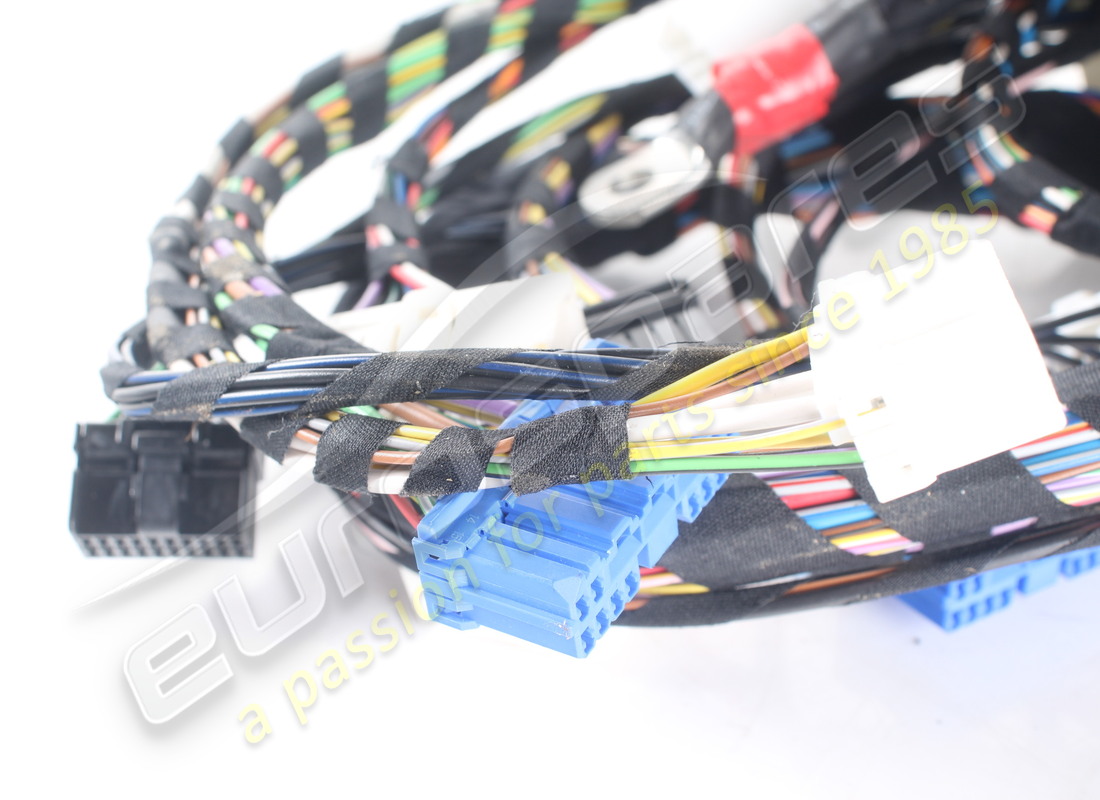 NEW FERRARI LH TUNNEL CABLE. PART NUMBER 188899 (3) new ferrari lh tunnel cable. part number 188899 (3)