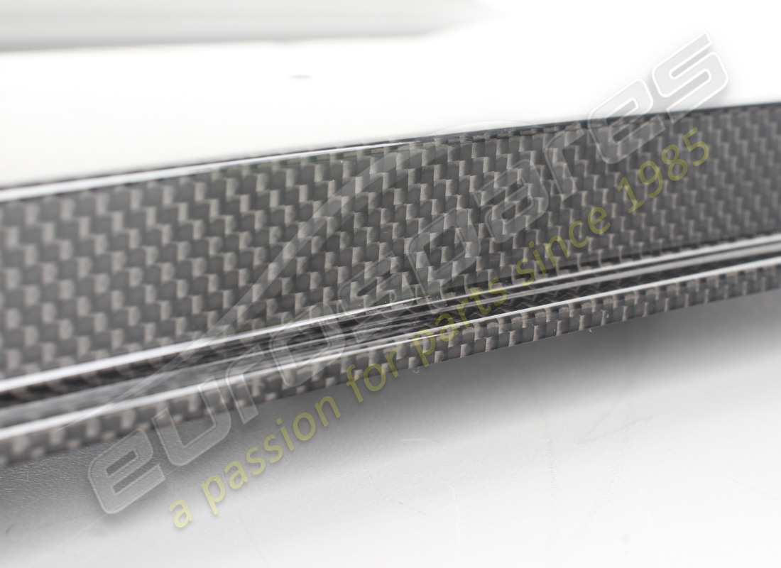 new ferrari carbon fibre rear aerodynami. part number 70004136 (3)