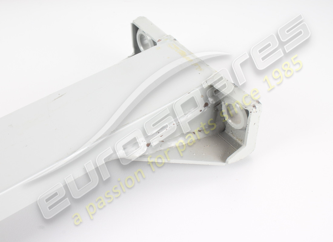 new ferrari rear removable crossmember. part number 62836600 (3)