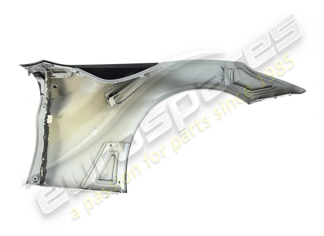 used ferrari complete lh front fender. part number 84376011 (2)