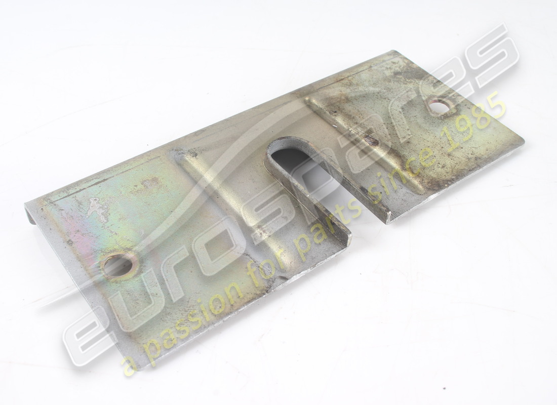 USED Ferrari SIDE BRAKET FOR BUMPER . PART NUMBER 65270200 (1) USED Ferrari SIDE BRAKET FOR BUMPER . PART NUMBER 65270200 (1)