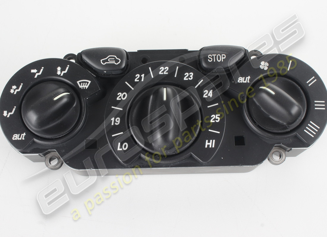 new ferrari air conditioning control dashboard. part number 65520500 (2)
