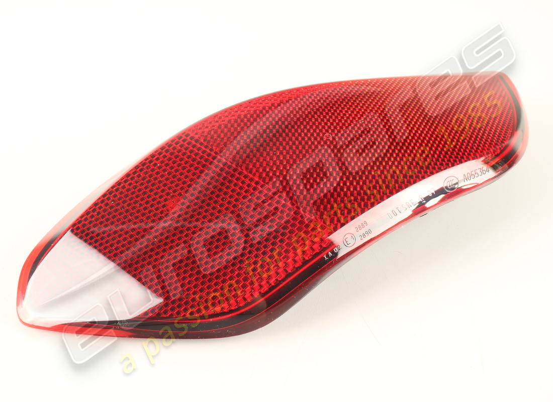 new porsche rear light reflector. part number 958945106 (1)