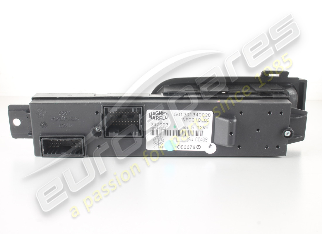 new maserati lhd driver door ecu (npg). part number 247993 (4)