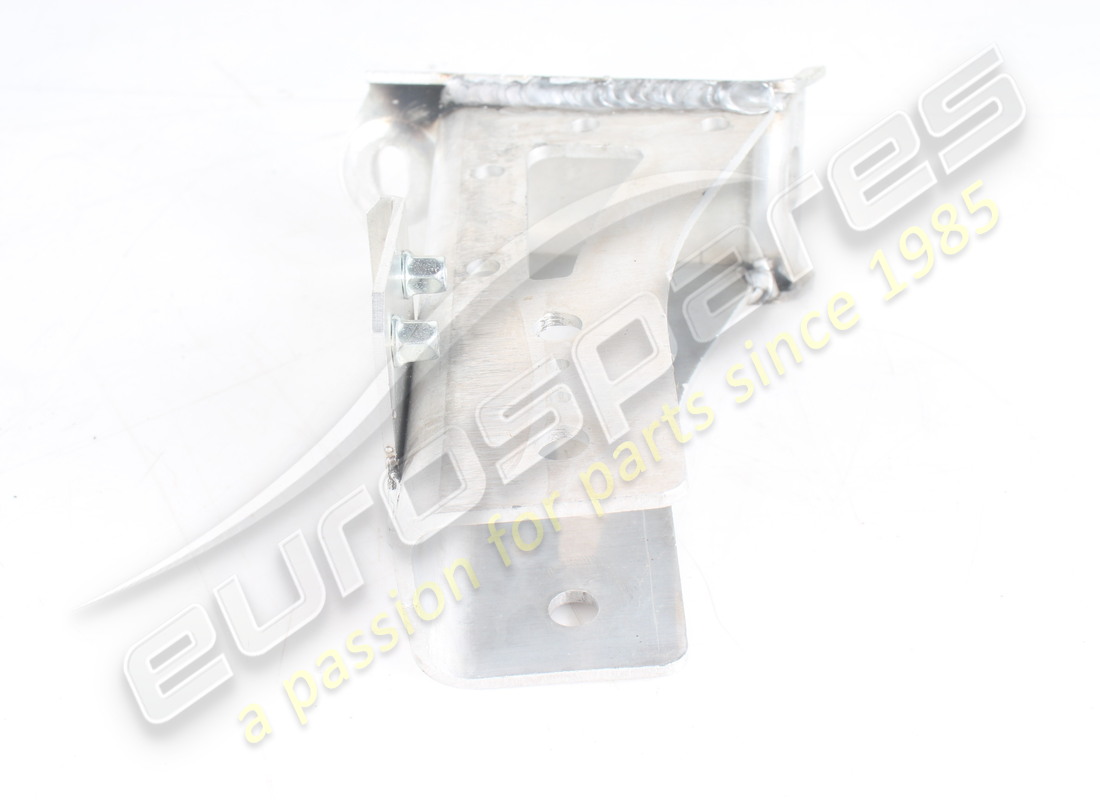 used ferrari bracket fastening crossmembe. part number 82915700 (2)