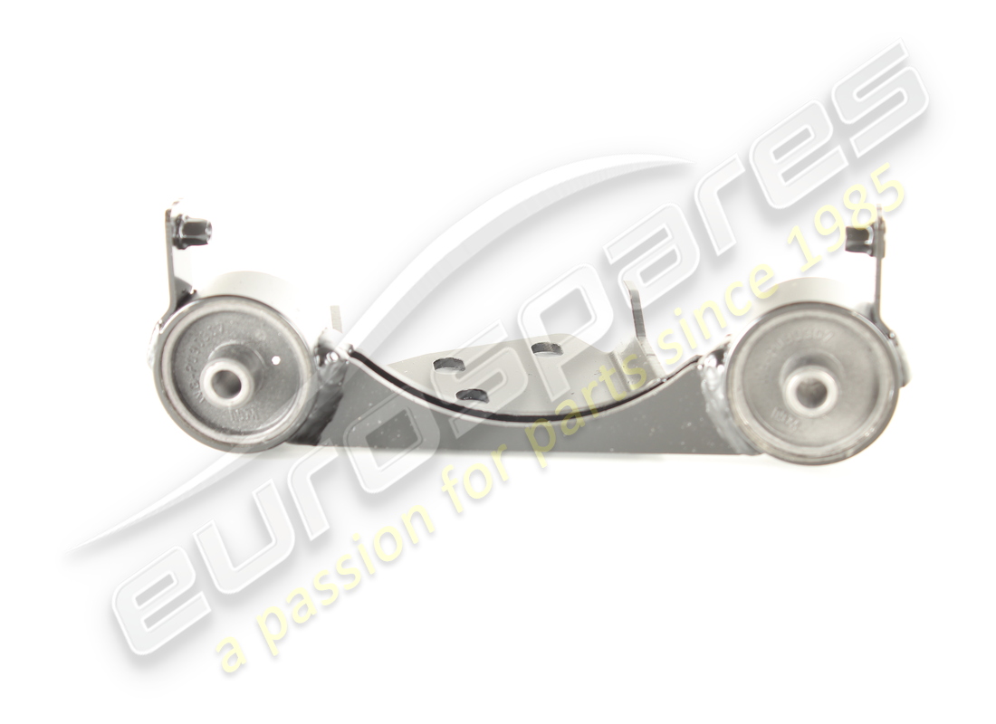 new ferrari lh bracket complete with bushe. part number 305310 (2)