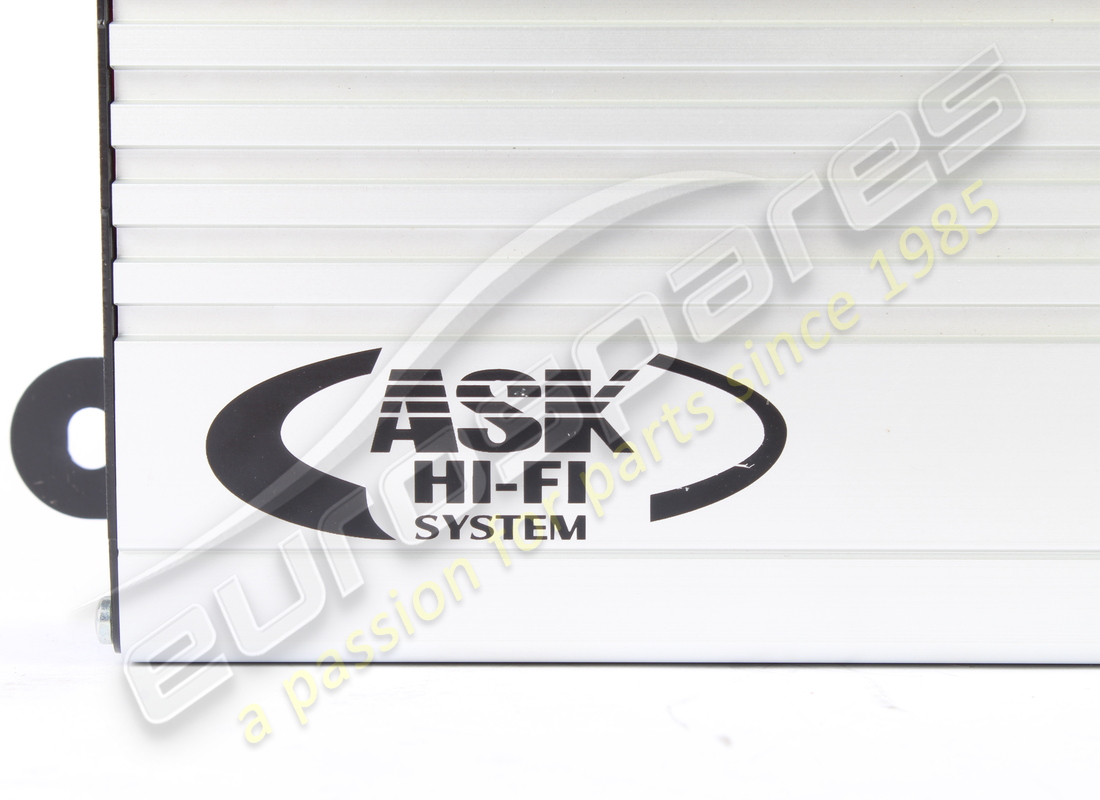 new ferrari amplificatore audio 50w x 4. part number 188900 (2)
