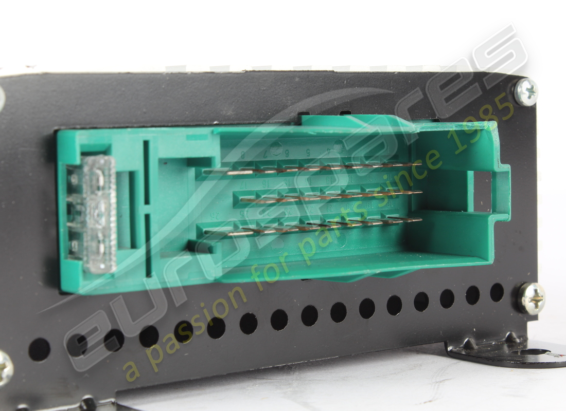 new ferrari amplificatore audio 50w x 4. part number 188900 (4)