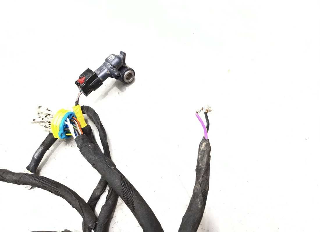 damaged ferrari body cable. part number 848203 (2)
