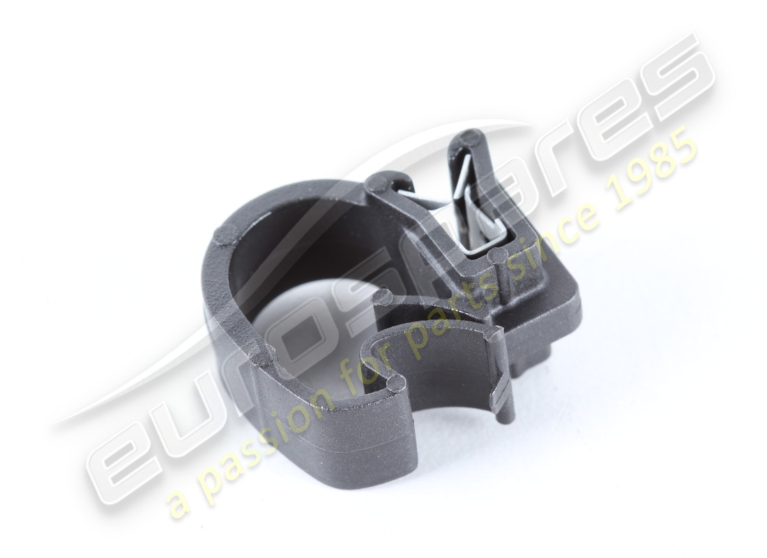 NEW Maserati CLIP . PART NUMBER 224539 (1)
