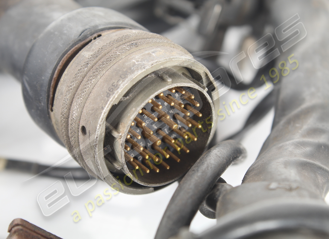 used lamborghini engine injection wiring. part number 006132502 (5)