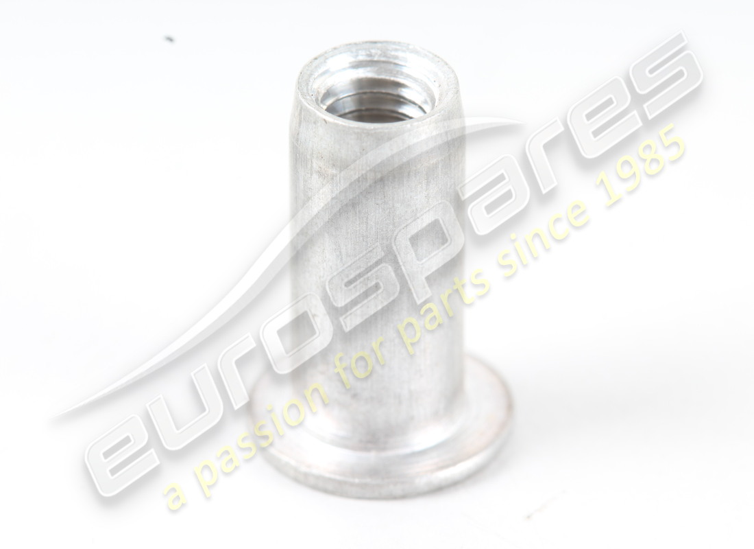 new maserati bush. part number 316353352 (1)