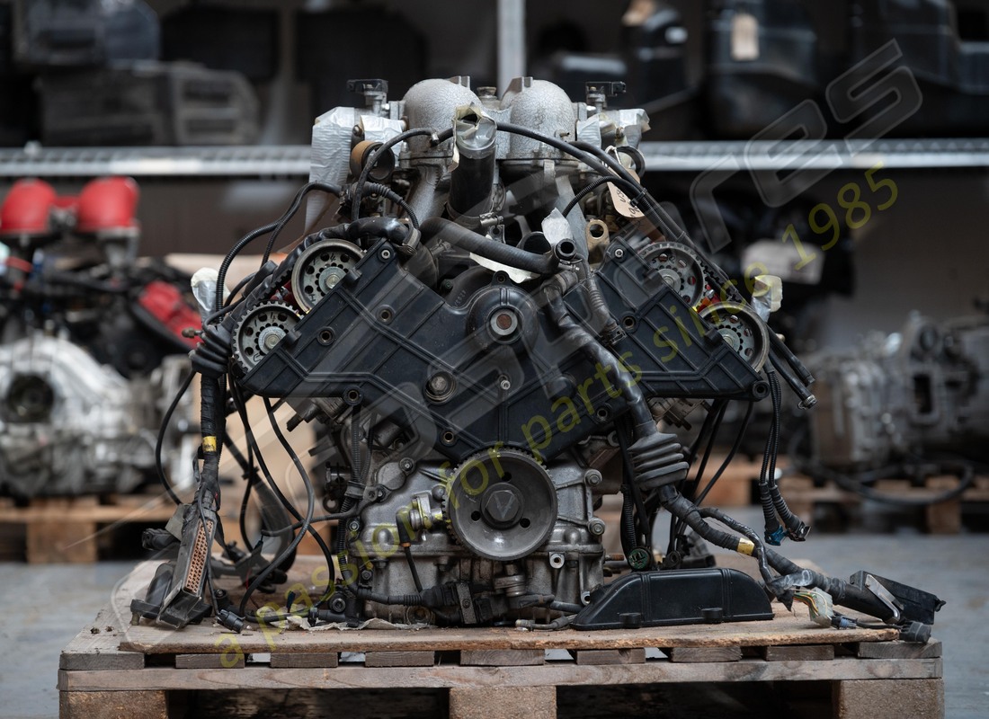 USED Ferrari 348 ENGINE . PART NUMBER 95961962 (1)
