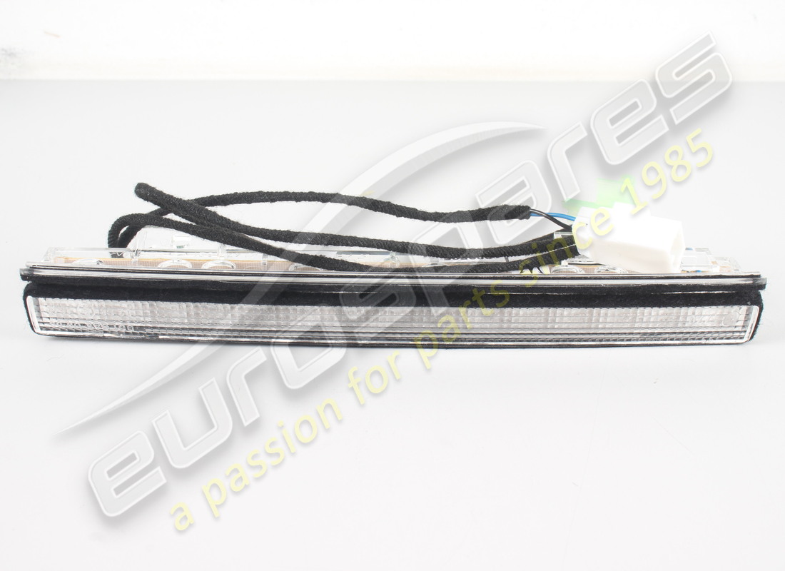 new maserati additional stop light.. part number 190861 (1)