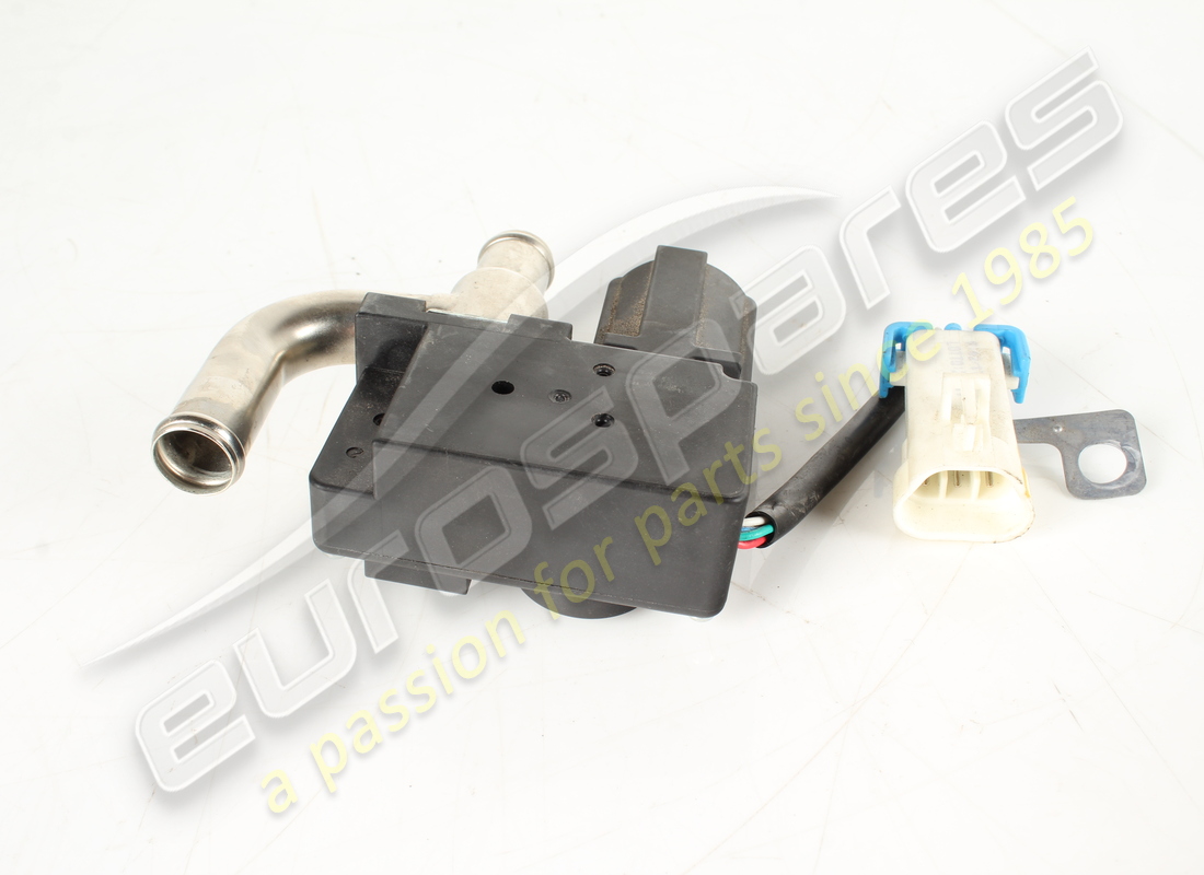 used ferrari lh tgk valve. part number 67444900 (3)
