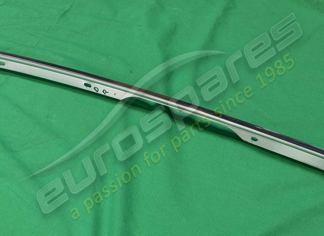 used maserati modanatura lat. complete cromata. part number 670043123 (3)